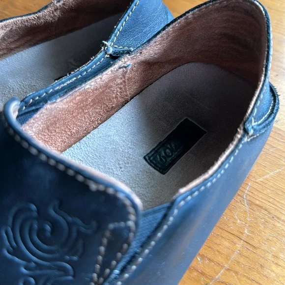 Olukai Nohea nubuck black leather convertible slip on loafer/shoe. Size 7.5 - Picture 6 of 9